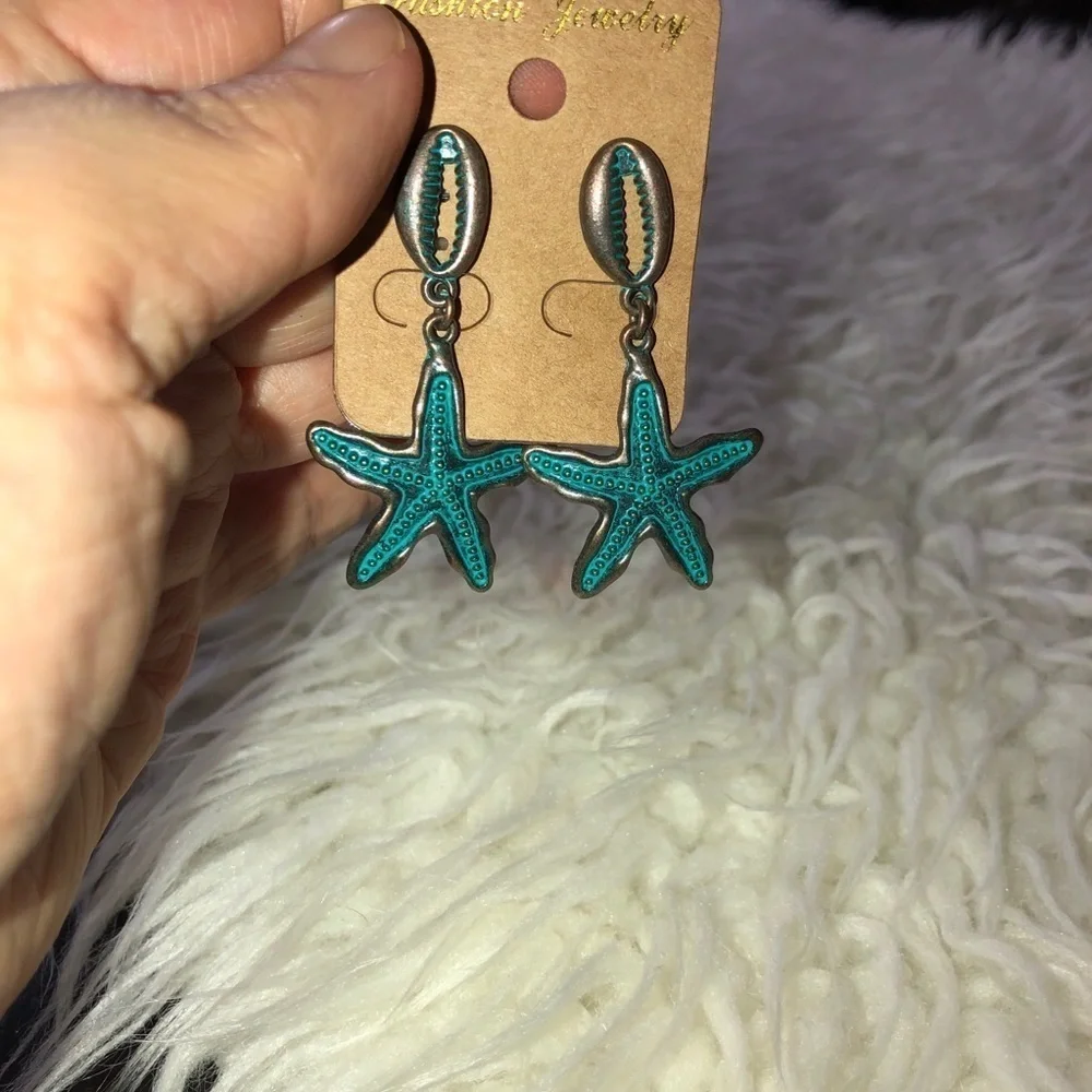 Vintage Style Dangle Bronze Finish  Starfish Earrings